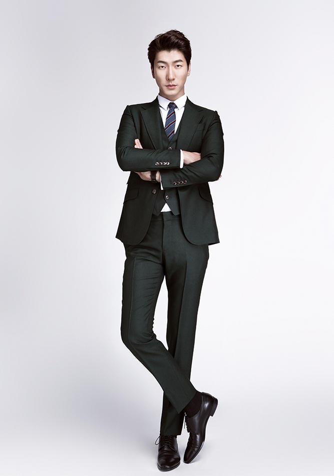 1434100379145051.jpg 12652012_980x1200_0.jpg